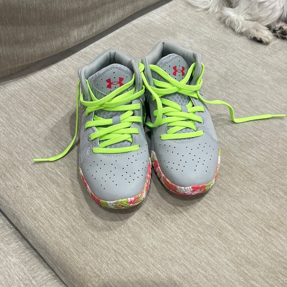 Under armour basketball sneakers